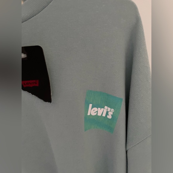 New Levi’s sweatshirt - Picture 4 of 7